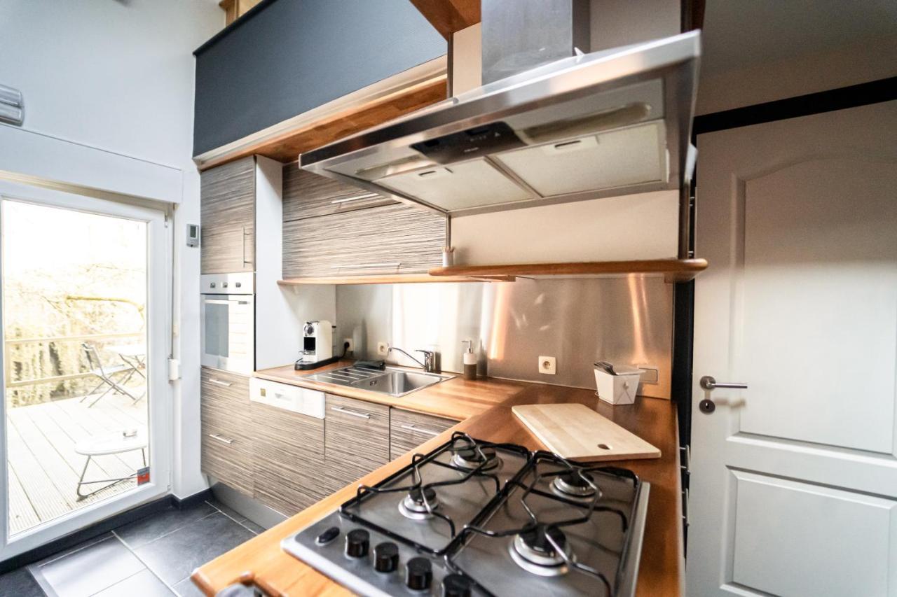 Le Lov'T - Suite Avec Jacuzzi Spontin Exterior foto
